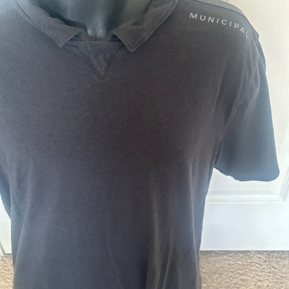 Men's Black Shirt used Municipal sz L polo - Picture 4 of 5